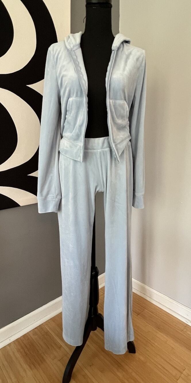 JUICY COUTURE Velour Bling Tracksuit Set Light Blue Size Medium Low Rise READ